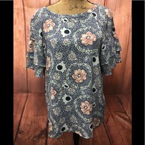 Loft medium stacked sleeves tie neck back floral